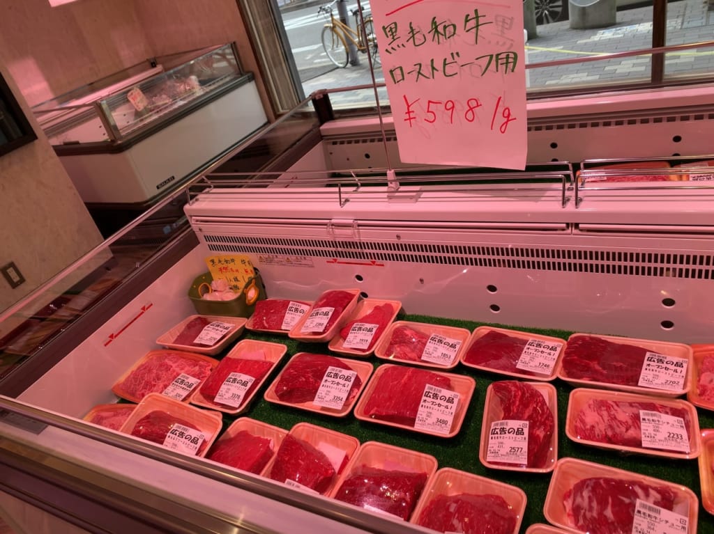 【神戸市灘区】ご褒美肉を安価に購入できる、牧場直営精肉店『ニード牧場 六甲道店』12月8日オープン！レア部位も販売予定 | 号外NET 神戸市 ...