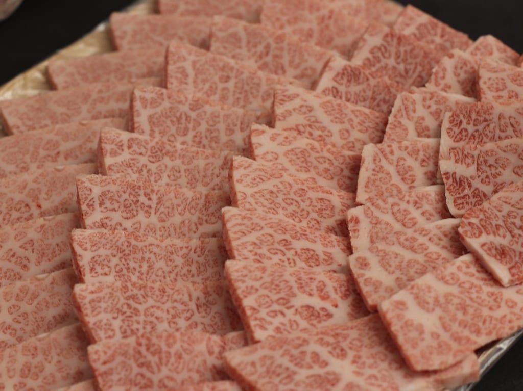 オーダーカット精肉店「和牛専門 肉屋 いわ勝」