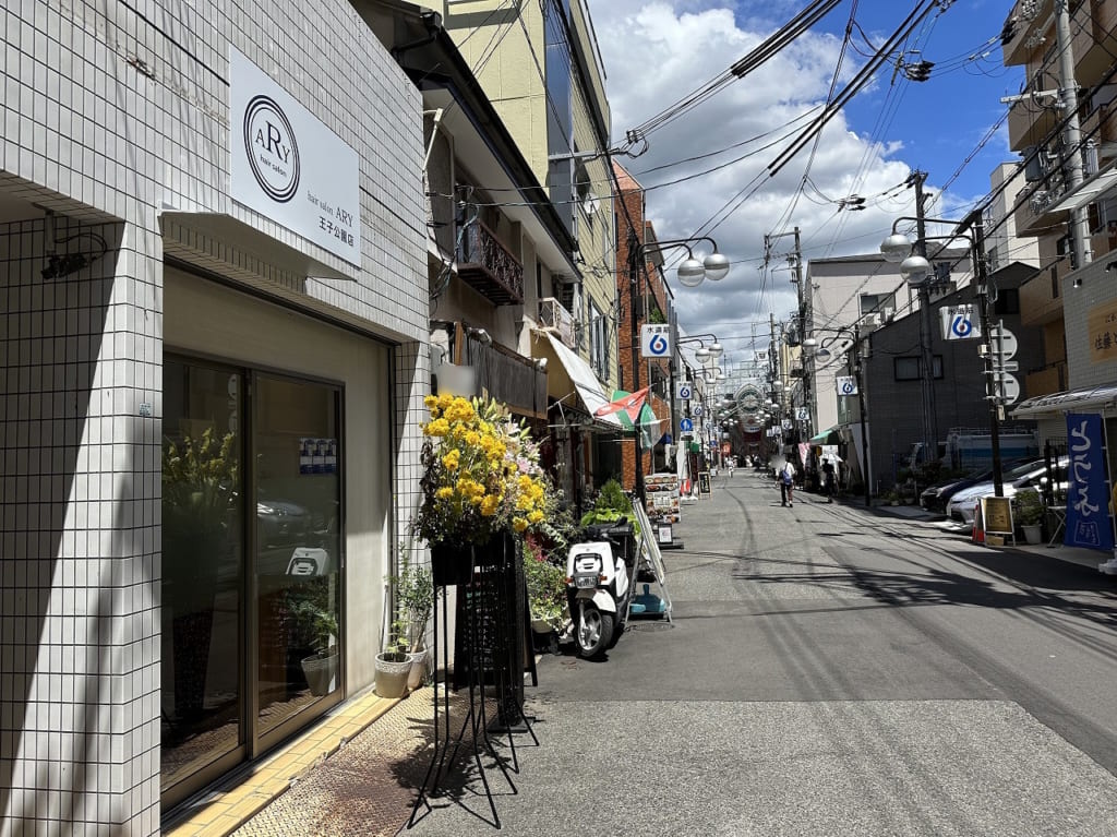 水道筋商店街「ARY （アリー）王子公園店」