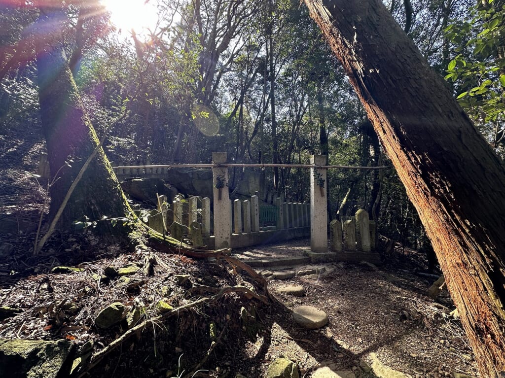 姫石神社