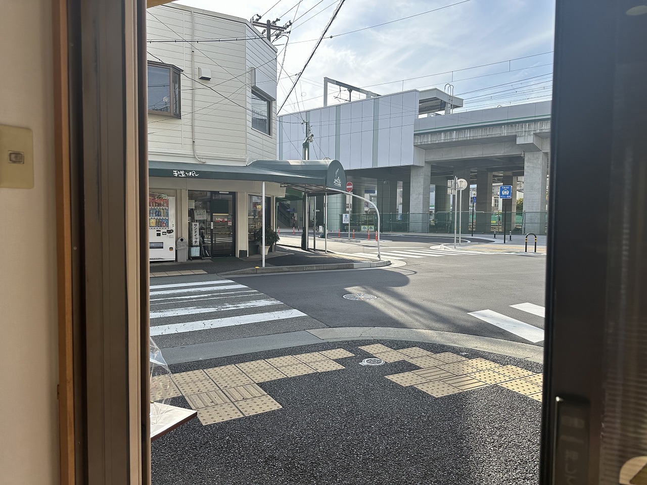 阪神青木駅前『お弁当物語 青木店』