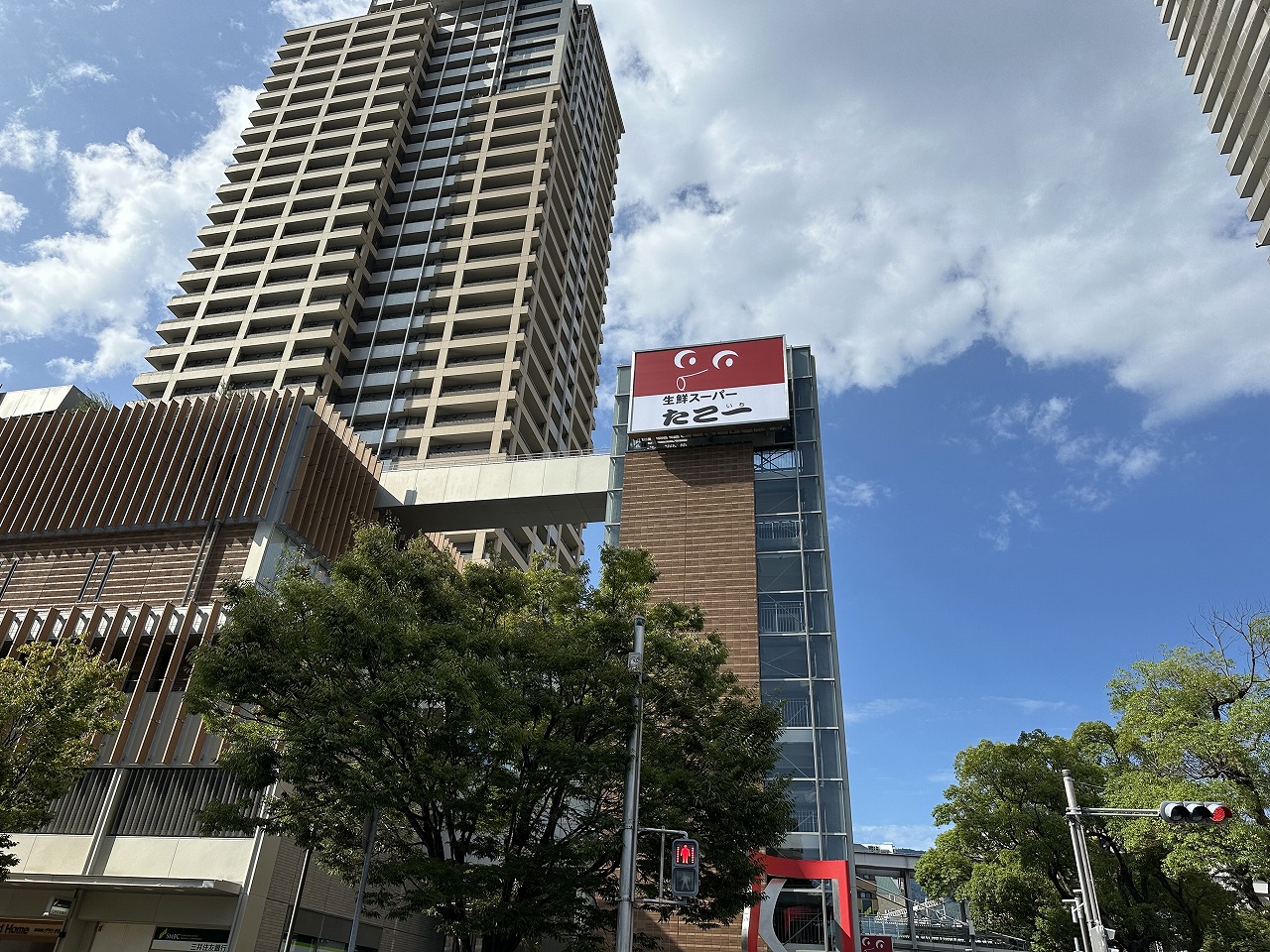 生鮮スーパー「たこ一 六甲道店」