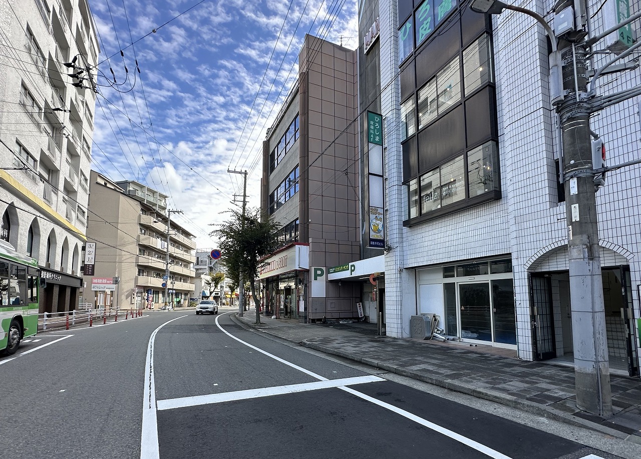 阪神御影駅前『ぺり乾ランド御影本町店』