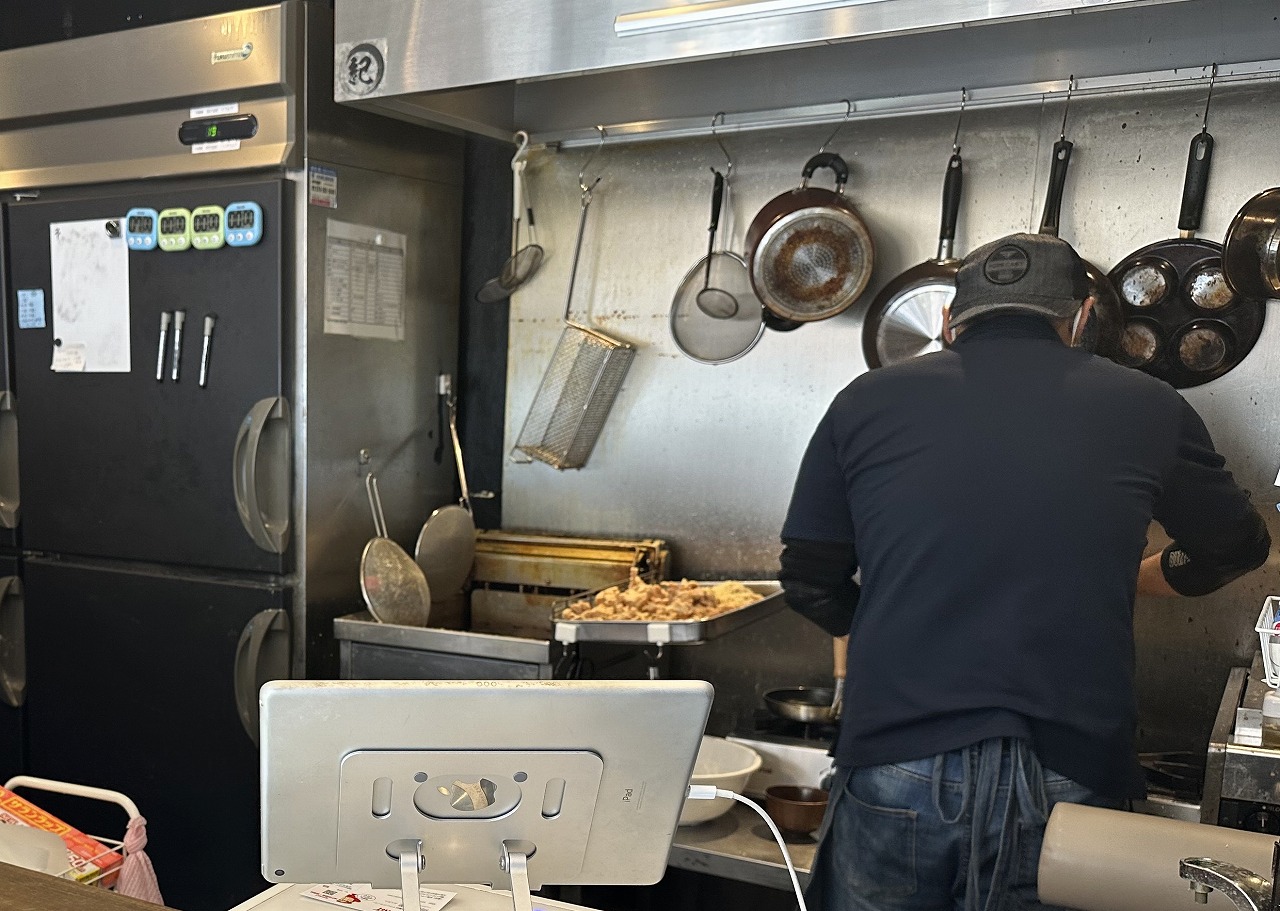 『おむすび・お弁当専門店 紀伊國屋 岡本店』