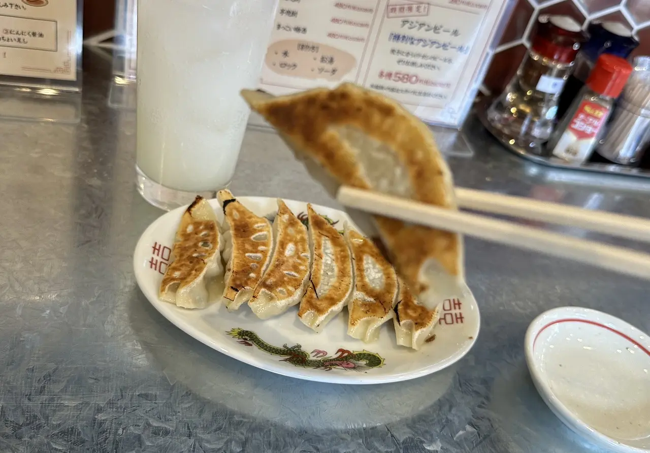 【神戸市灘区】ウェルブ六甲道６番街『六甲餃子』さん 5月1日オープン♪唐揚げ・揚げ豚足・にらそば・よだれ鶏・ゴマ団子…