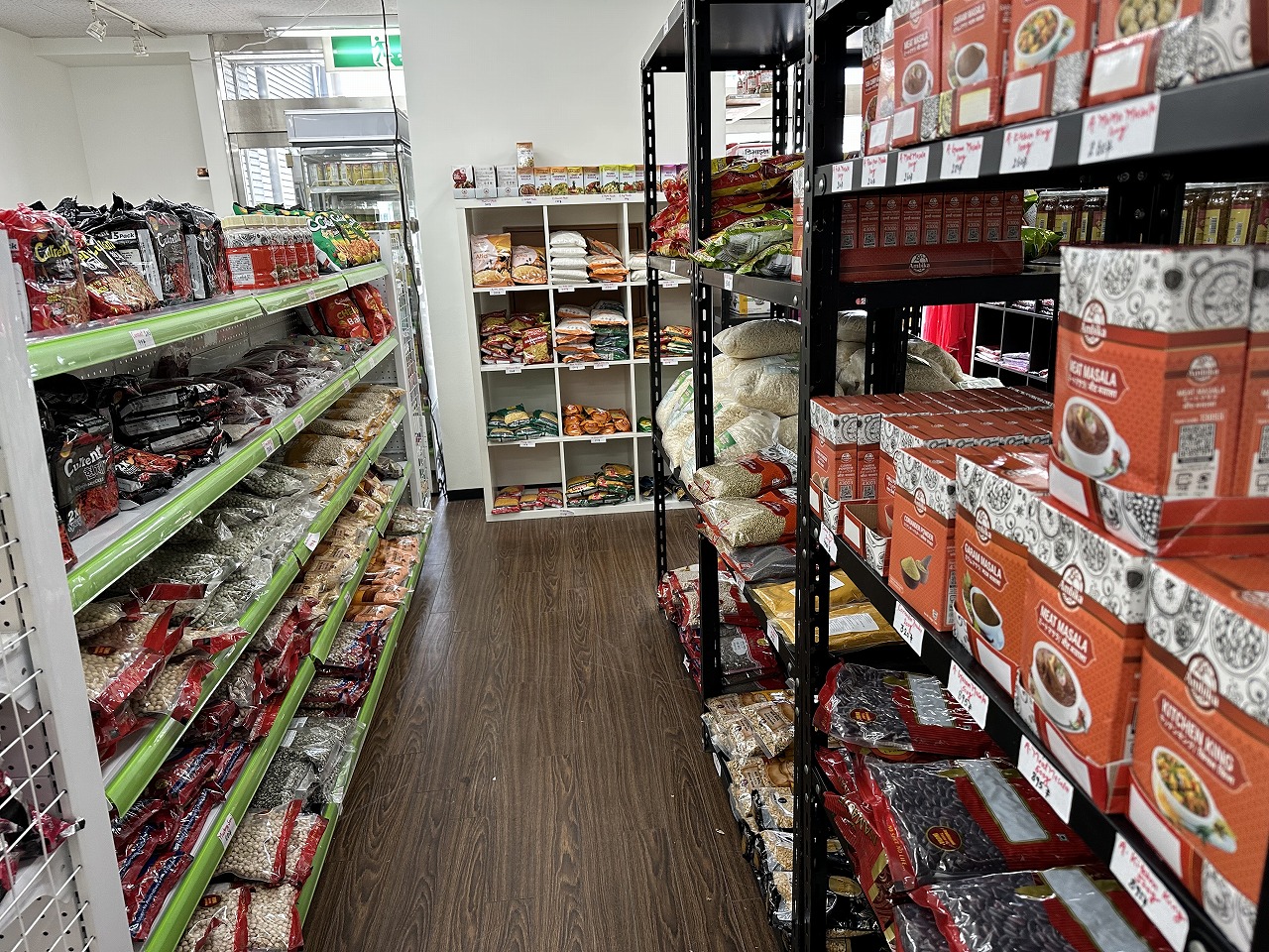 【神戸市東灘区】国道2号線沿い「OM MART SUMIYOSHI ( HALAL FOOD)」さん 5月28日オープン！ ネパール人オーナー5店舗目、確かに安いわ～♪