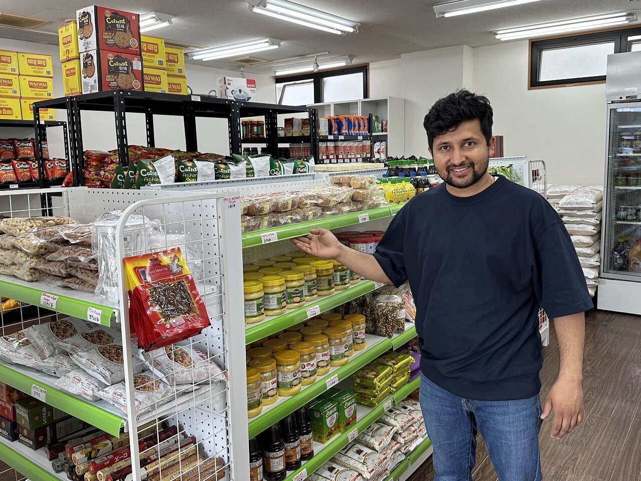 【神戸市東灘区】国道2号線沿い「OM MART SUMIYOSHI ( HALAL FOOD)」さん 5月28日オープン！ ネパール人オーナー5店舗目、確かに安いわ～♪