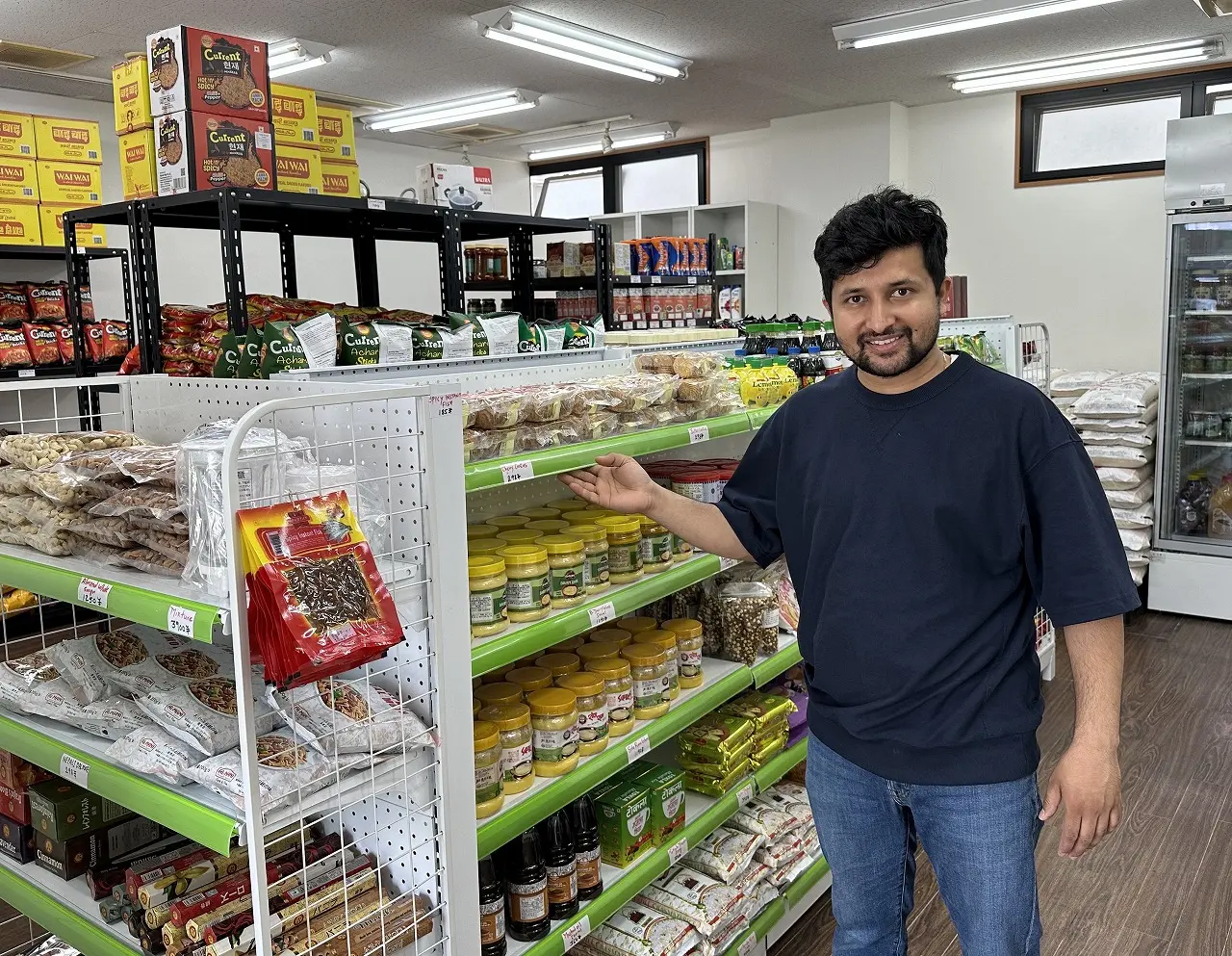 【神戸市東灘区】国道2号線沿い「OM MART SUMIYOSHI ( HALAL FOOD)」さん 5月28日オープン！ ネパール人オーナー5店舗目、確かに安いわ～♪
