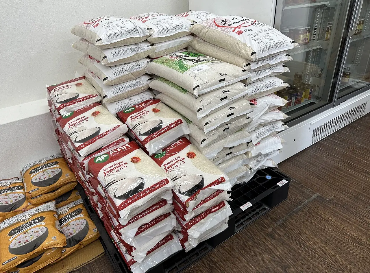 【神戸市東灘区】国道2号線沿い「OM MART SUMIYOSHI ( HALAL FOOD)」さん 5月28日オープン！ ネパール人オーナー5店舗目、確かに安いわ～♪