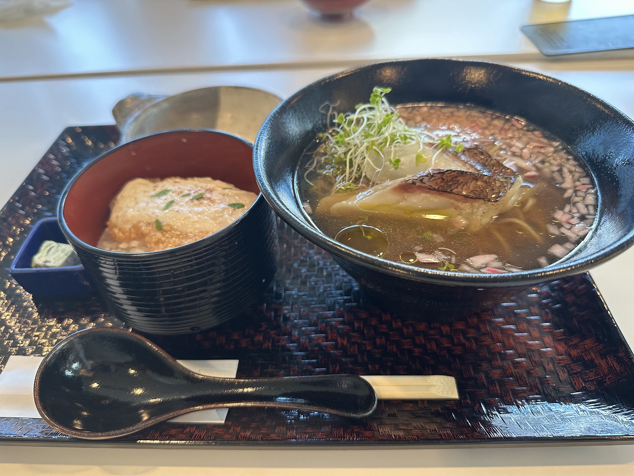 【神戸市】絶景とともに味わう和の創作ランチ『神戸食堂 はぁとす。』さん。クオリティーが高くてビックリ！ 