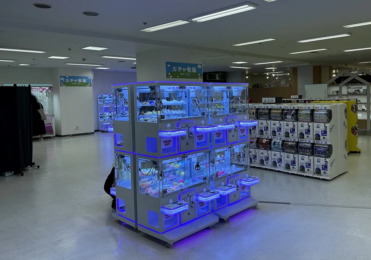 【神戸市東灘区】気がつかなかった…。「ガチャ牧場 セルバ甲南山手店」がオープンしています。