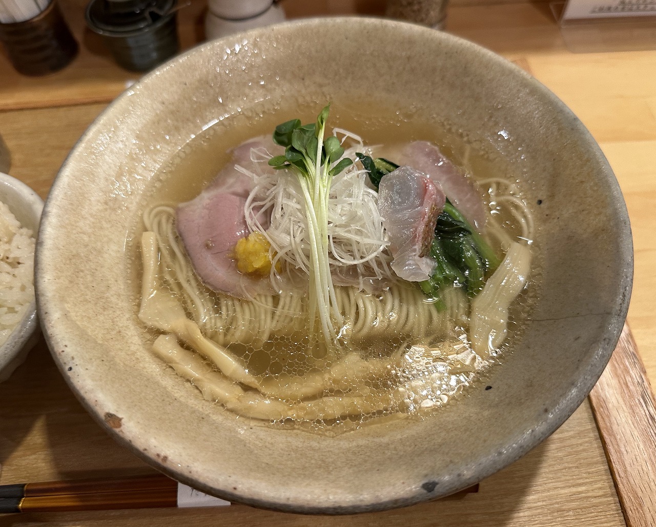 【神戸市東灘区】美味しい(≧▽≦)『真鯛そば はなたば』夜なのに1,000円で良いの？ 改修工事が進む御影・石屋川高架下