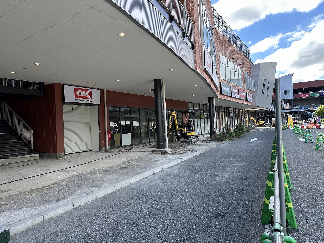 【神戸市灘区】やっぱりあの跡地！ ディスカウントスーパー「OK」看板お目見え♪ 新在家ショッピングモール『サザンモール六甲プラス』