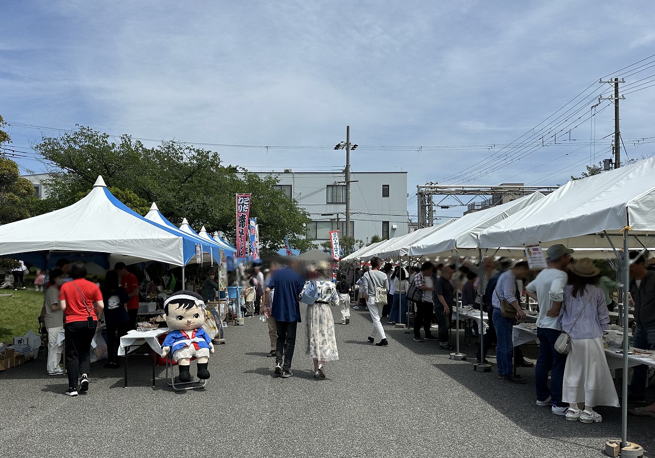 【神戸市東灘区】白鶴酒造の秋イベント「酒蔵開放」が2025年も開催決定！試飲にグルメに工場見学まで盛りだくさん(≧▽≦)