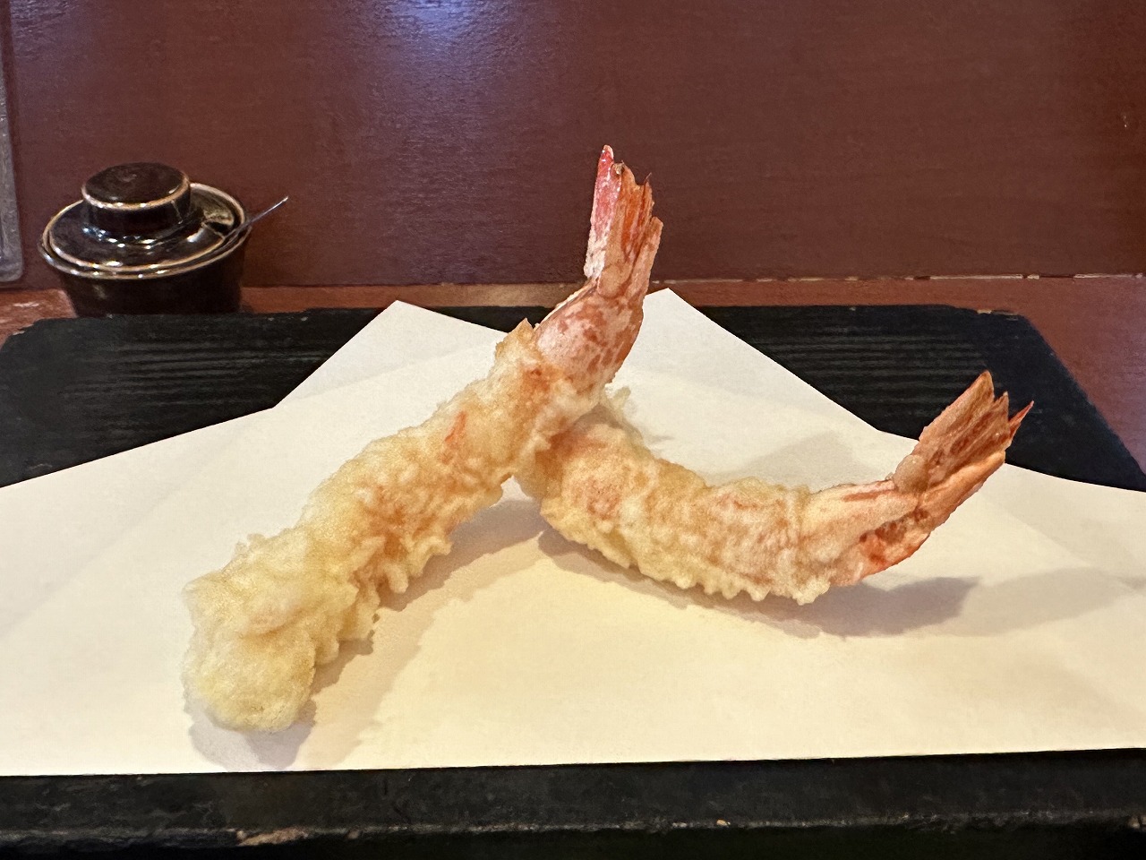 【神戸市東灘区】ランチ営業の始まった「天ぷら 天楽」さんで、揚げたて天ぷら食べてきました(≧▽≦) 贅沢にカウンターで一品ずつで…2,000円也♪
