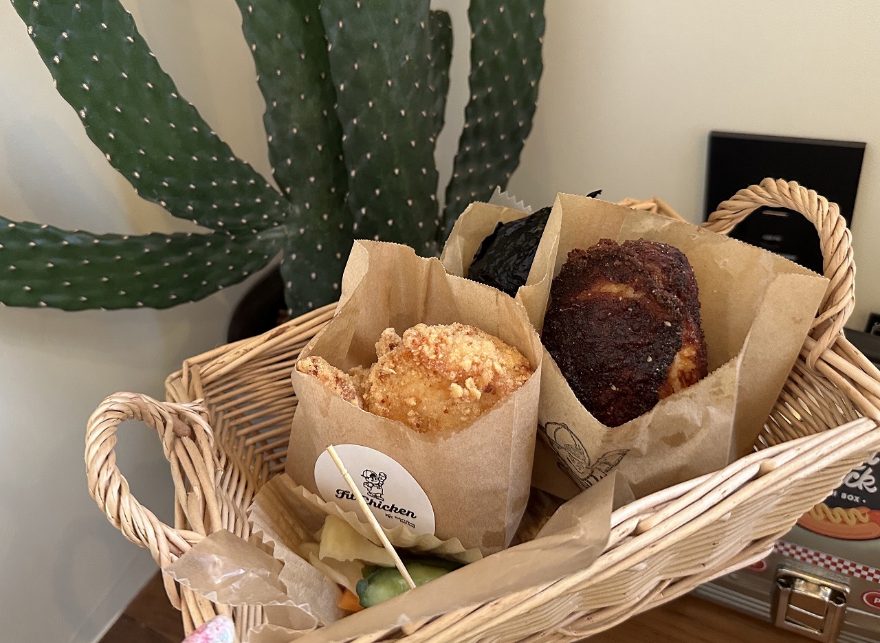 【神戸市灘区】週末だけ営業！オープンした「FIT CHICKEN（フィットチキン）」さんは、小麦粉・卵など不使用のヘルシーチキンです♪