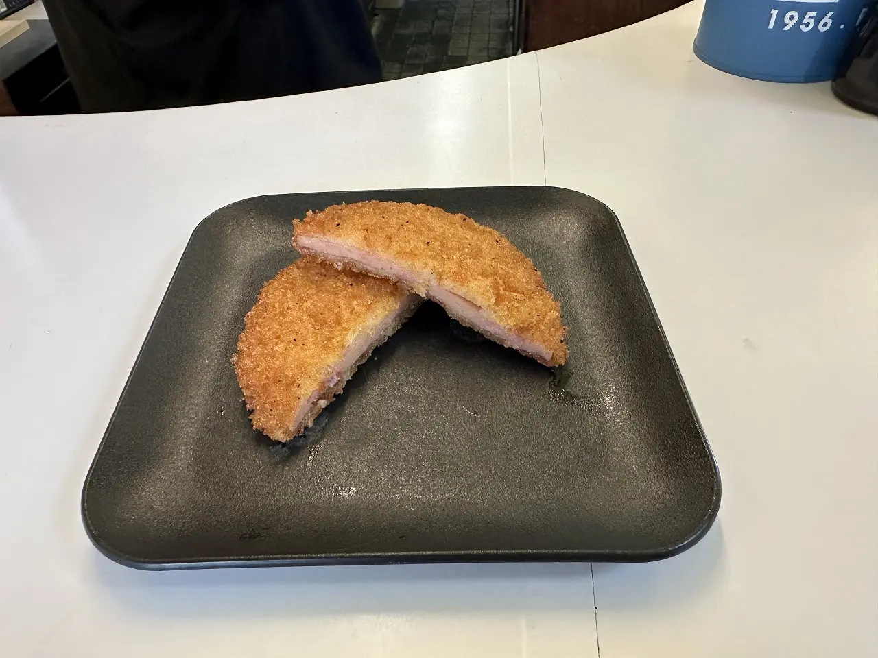 【神戸市東灘区】お手頃価格なのにサービス満点♪『神戸深江カレー』さんで、唯一無二の欧風カレーをいただきました♪