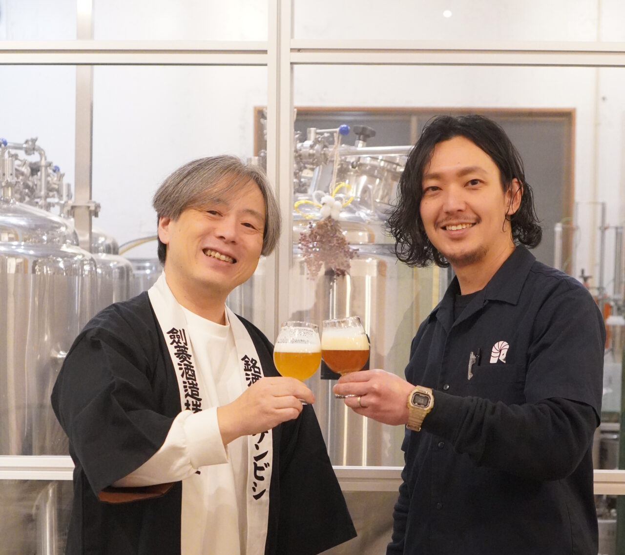 【神戸市東灘区】元旦から営業!クラフトビール醸造所「エビールブリュースタジオ」さん で“ふるまい鍋”と紅白ビールの飲み比べセットが楽しめる♪