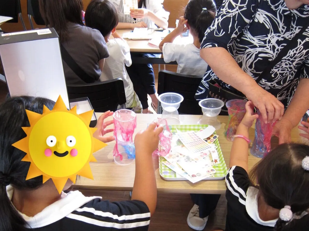 【神戸市灘区】12月21日開催！「第5回なだシェアクラブ クリスマスパーティ」でクラッカーオードブル作りやビンゴ大会♪参加費100円