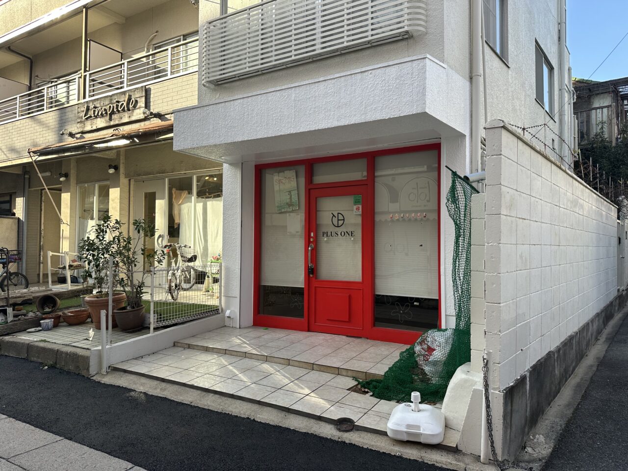 【神戸市東灘区】岡本 クレープ店「PLUS ONE」さん 営業していない日が続いている…。日曜昼に現地で気になった変化