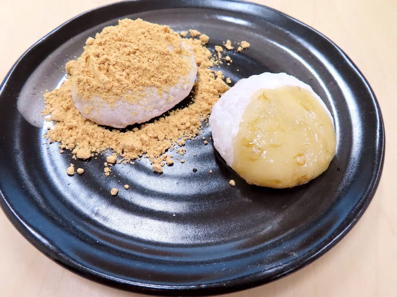 【神戸市東灘区】1月17日(土)『マルヤナギ小倉屋』で「もち麦入りつきたて餅」無料ふるまい会が実施されます♪ あの日を忘れない…