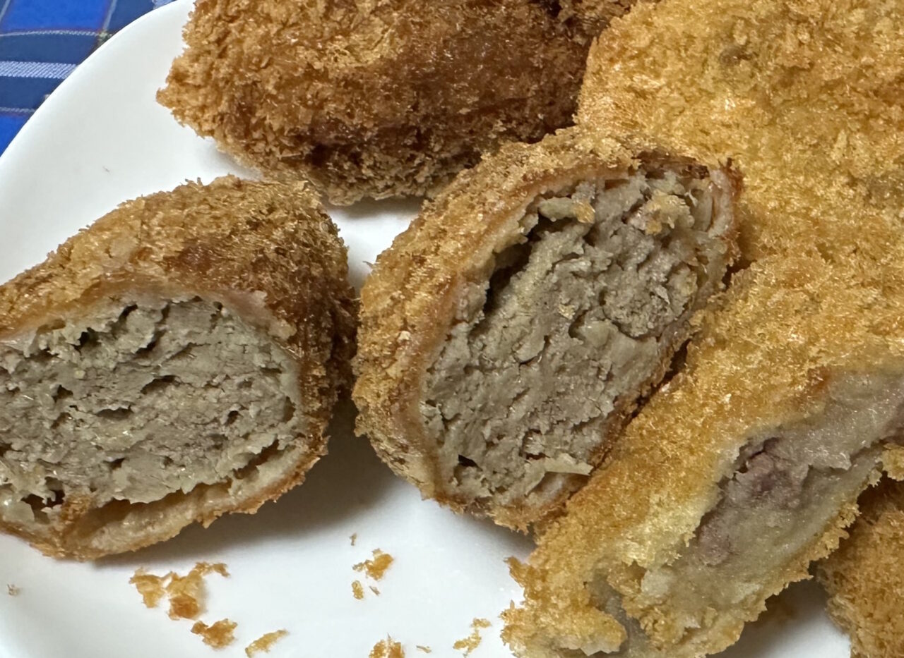 【神戸市東灘区】注文を受けてからパン粉付け！ 国道2号線沿い「梅乃精肉店」の“ミンチカツ”が肉の旨みギュ〜！！