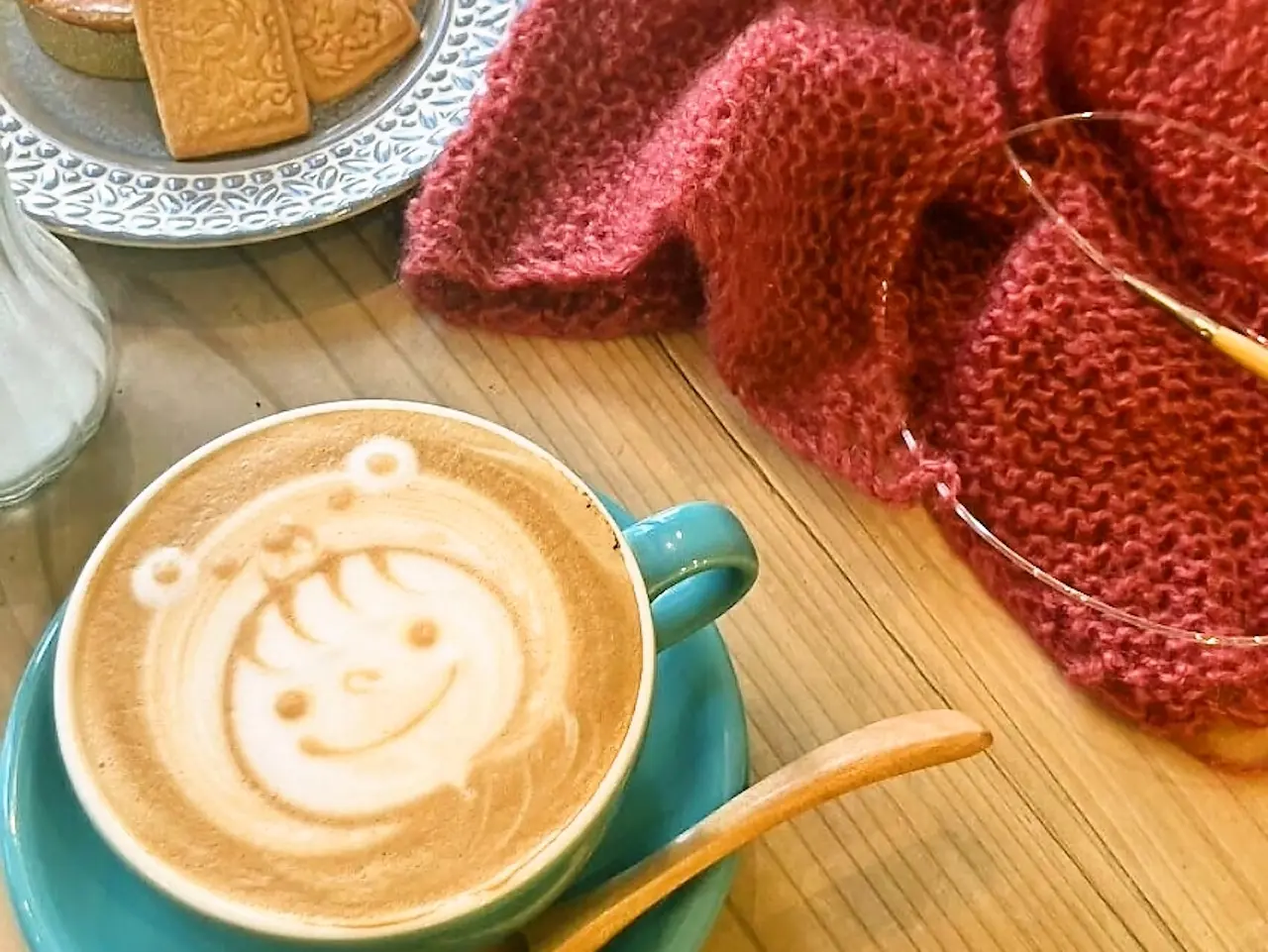 【神戸市灘区】六甲道「cafe de assiette」で、『ニットカフェ』開催♪ おしゃべりしながら編み物を楽しみませんか？初心者サポート付き♪