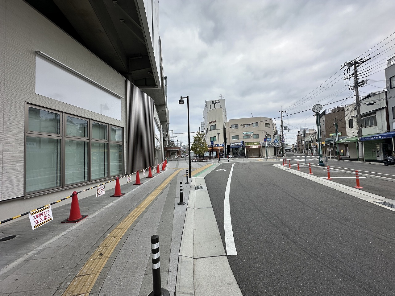 【神戸市東灘区】求人募集で判明!阪神青木駅前の高架下に「ツルハドラッグ」がオープン!北海道発の大手チェーンが東灘初進出