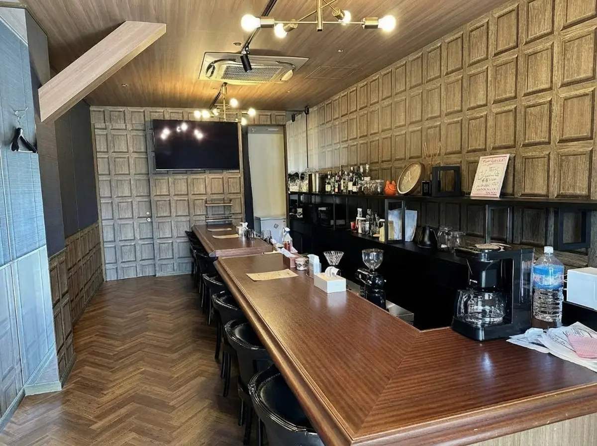 Sandwich&CafeBar MountRoot 時代の店内