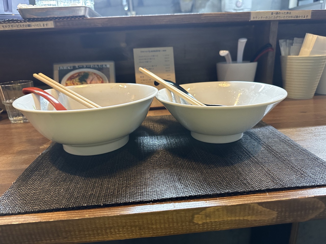 【神戸市東灘区】出汁が決め手の本格派ラーメン♪「中華そば 鈴鳴食堂 三番館」で女性にも大人気の味を堪能してきました(≧▽≦)