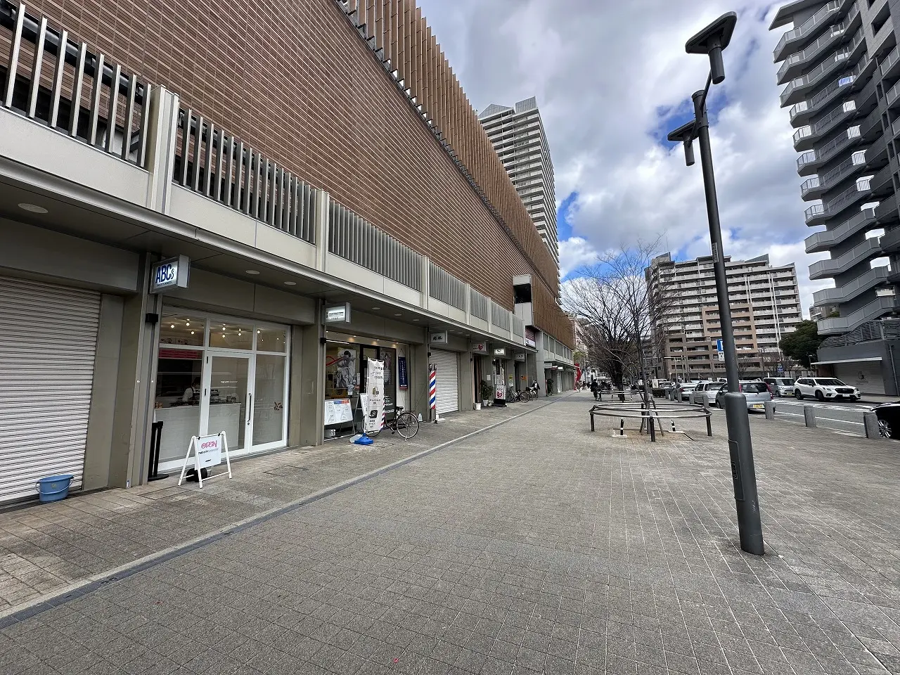 【神戸市灘区】自分だけのドーナツが作れる♪「ABCs by THE CITY DONUTS 六甲道店」さん が1月30日オープン♪ 注文してから作る新スタイルのドーナツ店