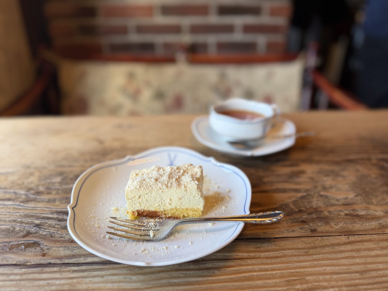 【神戸市東灘区】写真がグレードアップ♪ 坂アンバサダーひよりさんの撮影レクチャー in 岡本「珈琲館」の絶品チーズケーキ