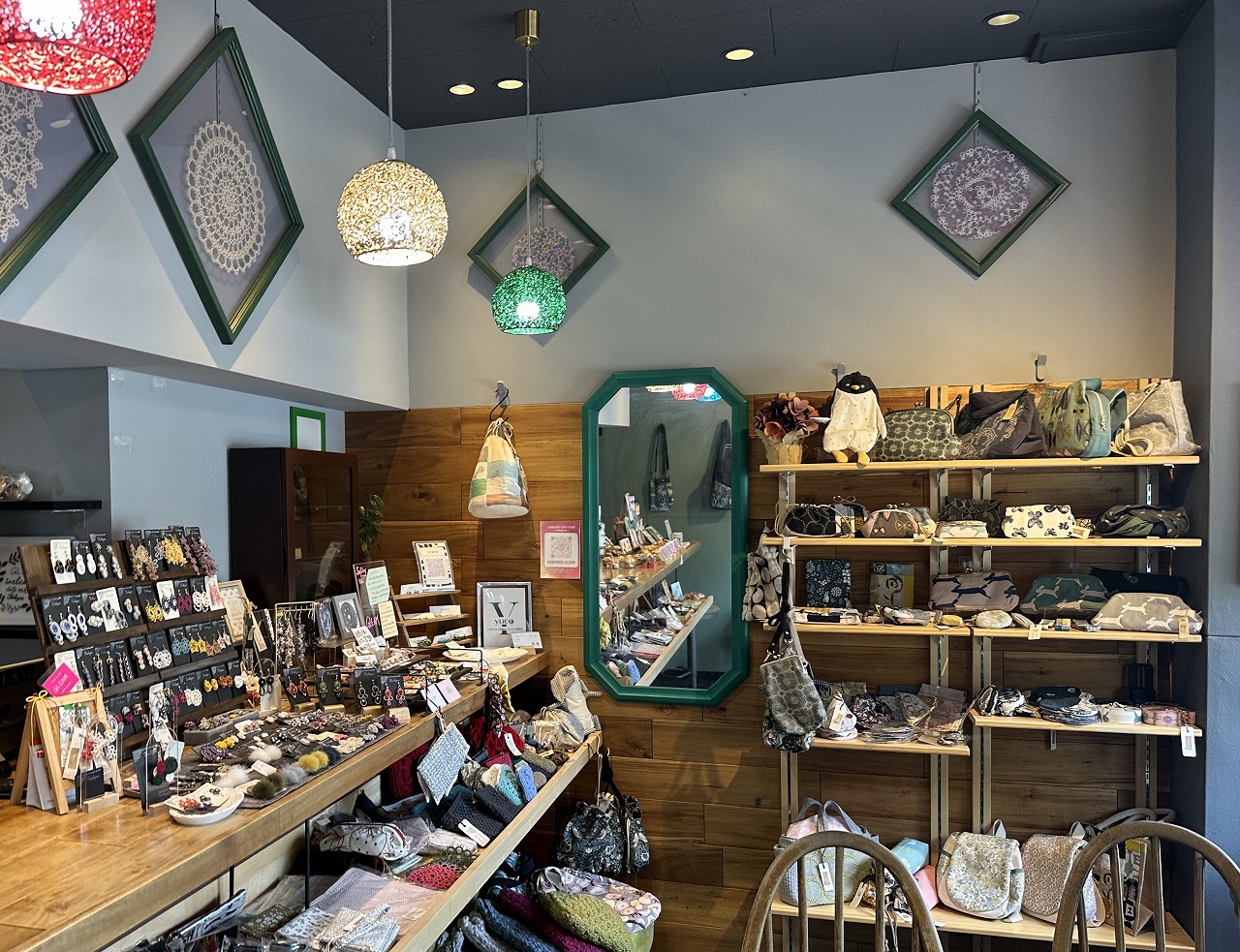 雑貨は全て一点物！ 眺めるだけでも楽しいハンドメイド雑貨コーナー