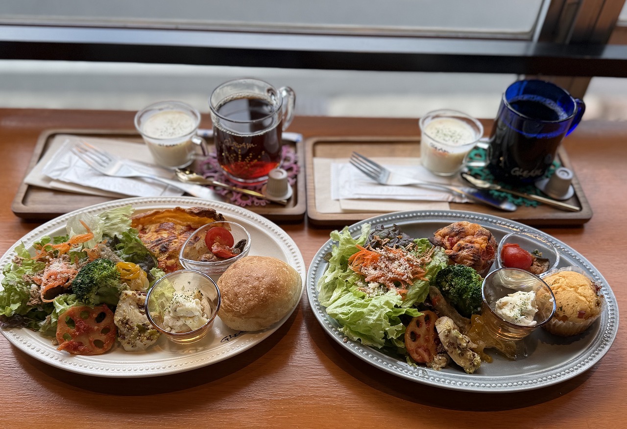  野菜たっぷりランチプレートに思わず「うわぁ～！！」