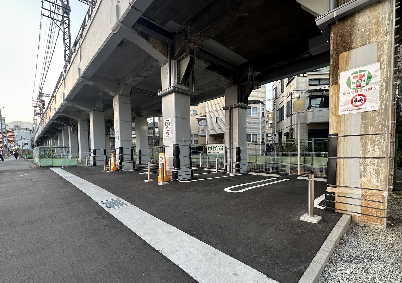 【神戸市東灘区】駐車しやすい駐車場６台完備されました♪『セブン-イレブン 阪神御影駅東店』便利さがさらにアップ！