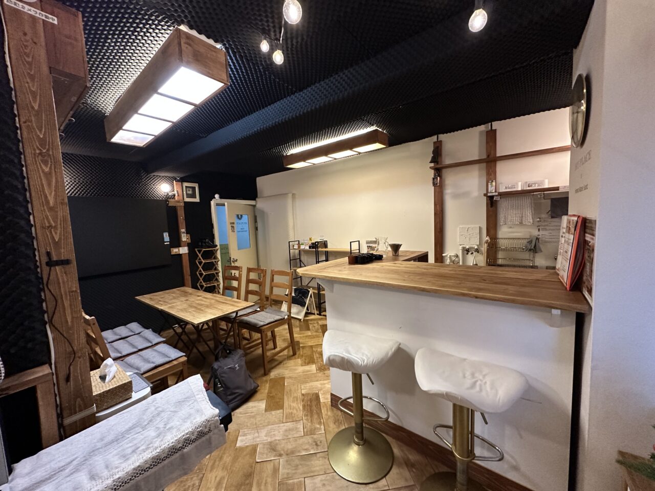 【神戸市】隠れ家カフェ風「MY PLACE」レンタルスペース&セルフカフェ♪ このお値段なら定期的な個人サロンも開催で出来そう(≧▽≦)