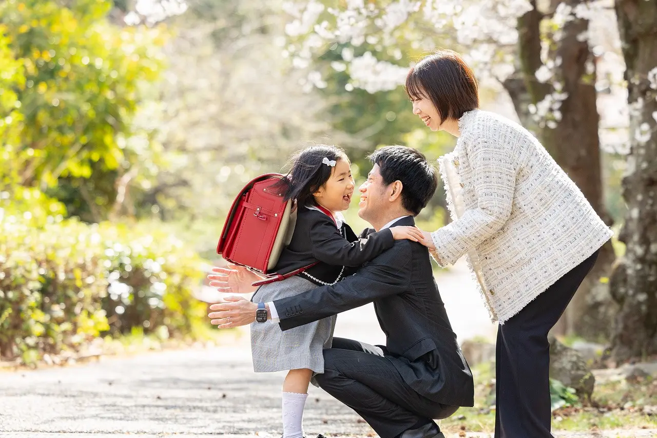 【神戸市灘区】春の公園で笑顔あふれる家族写真を！「ルカフォト」の撮影会が今からが旬です♪