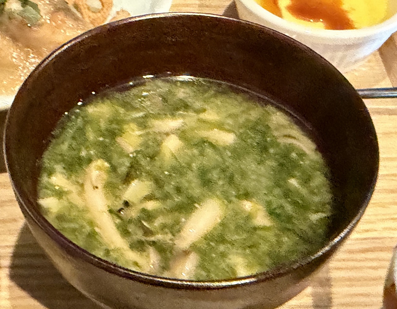 【神戸市東灘区】和心Sawayanagi内に「食堂 こころ」さんがオープン♪ 有機野菜×平飼い玉子の体にやさしいランチ定食が戴けます。