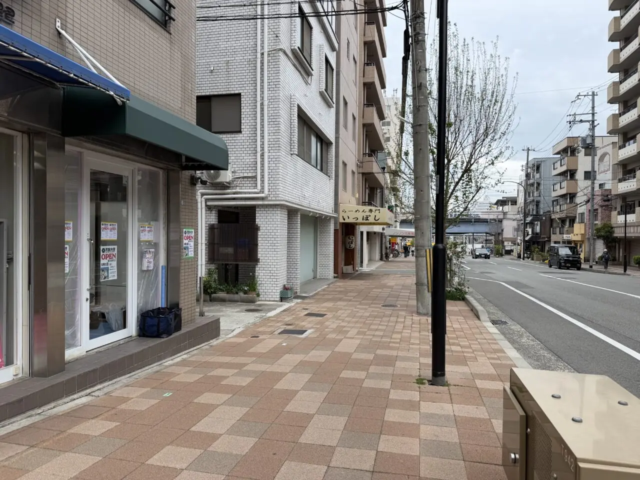 【神戸市灘区】新在家 フラワースクール跡地に「買取大吉 灘友田町店」さん がオープンへ♪ 店頭に5月1日開店のお知らせが掲示されていました!