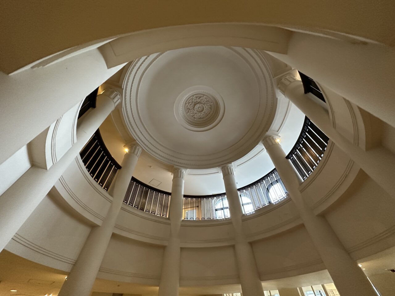 【神戸市】神戸税関でがロケ地♪ テレビ朝日ドラマプレミアム「無垢なる証人」が4月18日（土）放送へ＜神戸フィルムオフィス支援作品＞