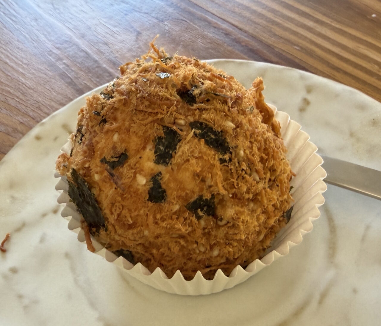 甘じょっぱさが新鮮！ 「肉鬆小貝（ロウソンシャオベイ）」