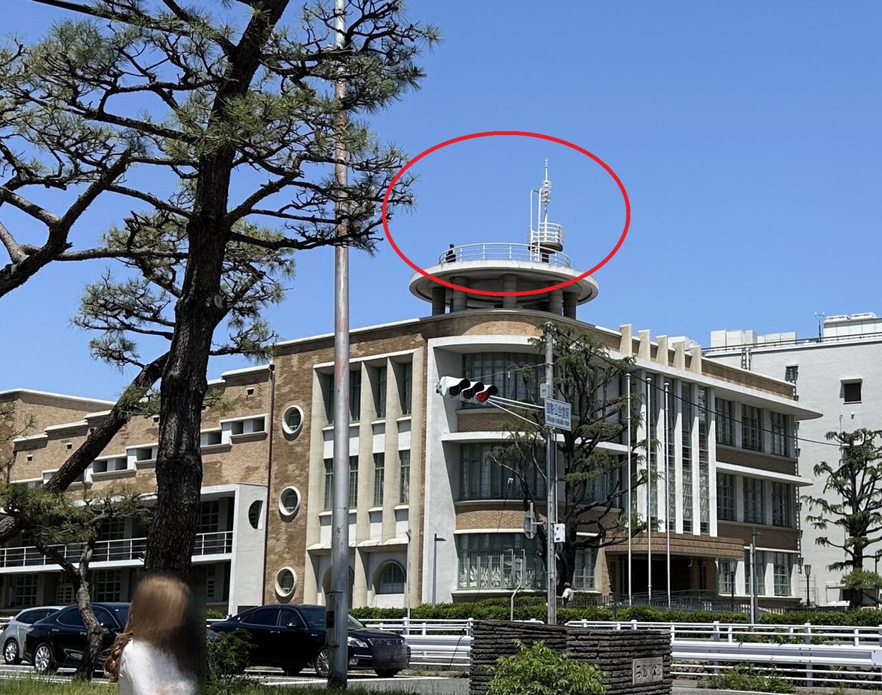 【神戸市東灘区】激レア体験！「神戸市立御影公会堂」の屋上からさらに展望台へ。＜神戸建築祭2026＞