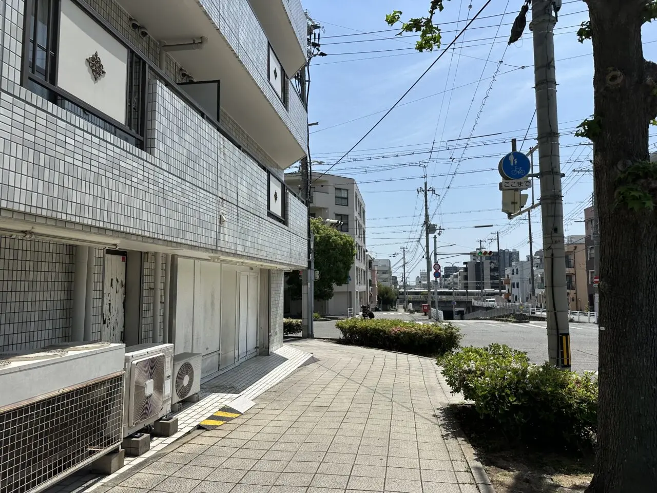 【神戸市灘区】神若線沿いの「ローソンストア100 灘区千旦通店」さんが4月30日で閉店。全国的にも減少方向のようです…。