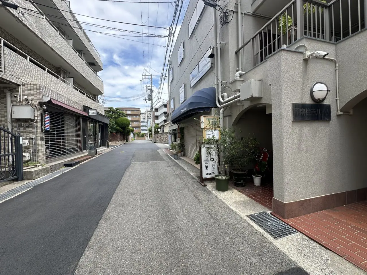 【神戸市東灘区】MAPを見ながらでも通り過ぎそう?! JR住吉駅近くの隠れ家「eggstand」で美しいオムライスを♪