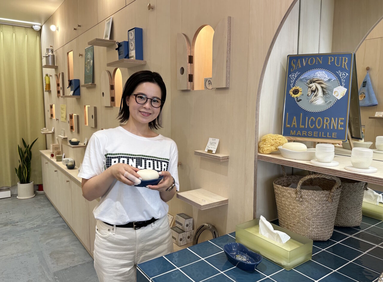 【神戸市東灘区】日本初の実店舗が摂津本山に！ 南フランス・マルセイユの石けん「LICORNE」さんへ。実際に使って選べます♪