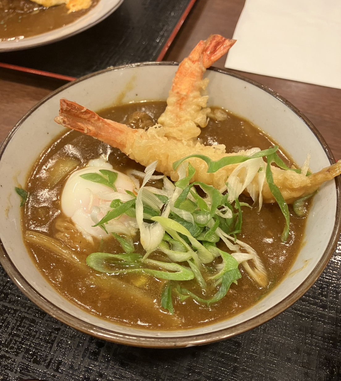 【神戸市】なんと母体は南京町の有名中華料理店！ デュオこうべに「いずみヌードル＆カリー」さんが9月3日オープン♪